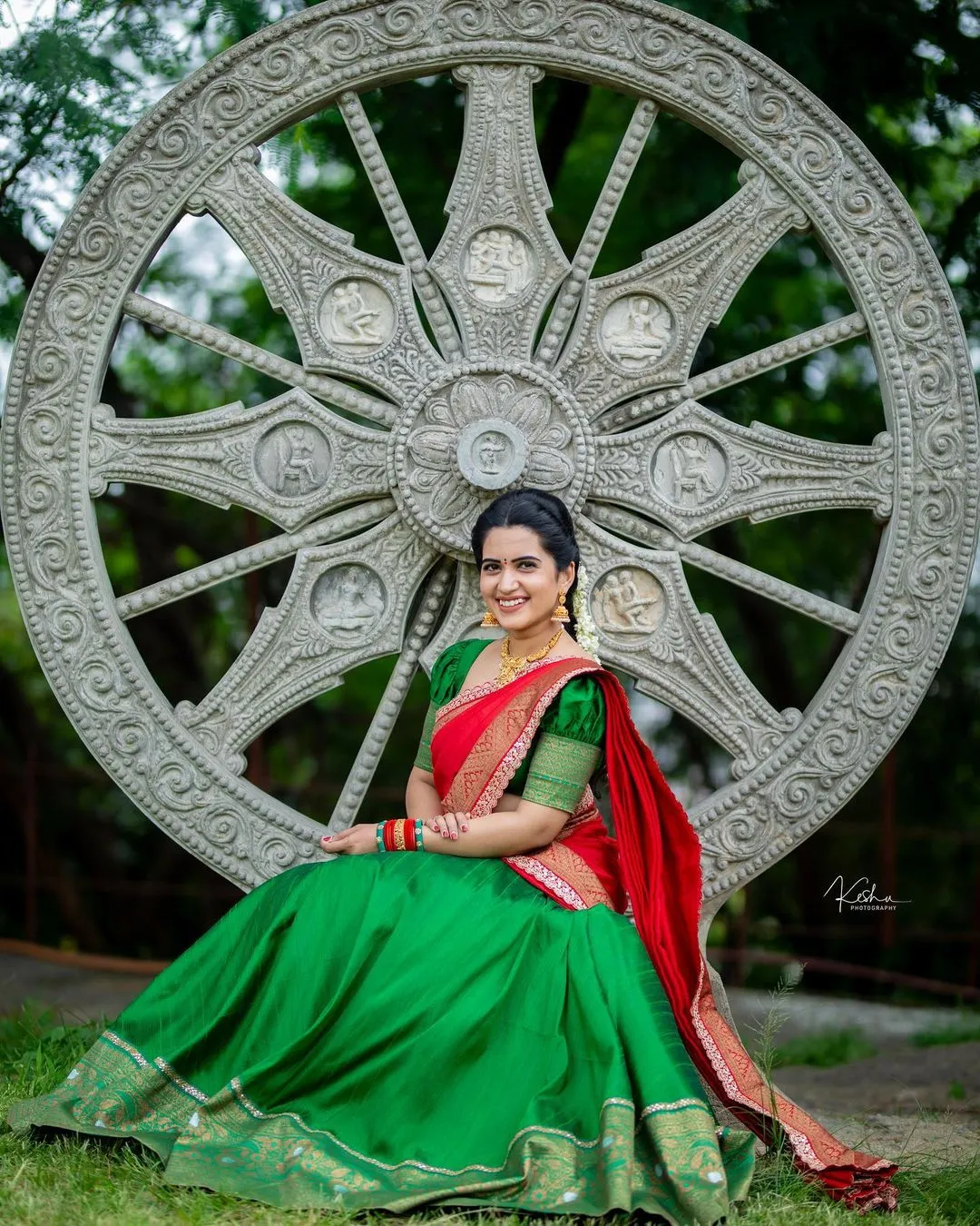 TELUGU TV ACTRESS SRAVANTHI CHOKARAPU STILLS IN GREEN LEHENGA CHOLI 3